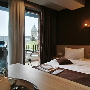 Hotel Voyager